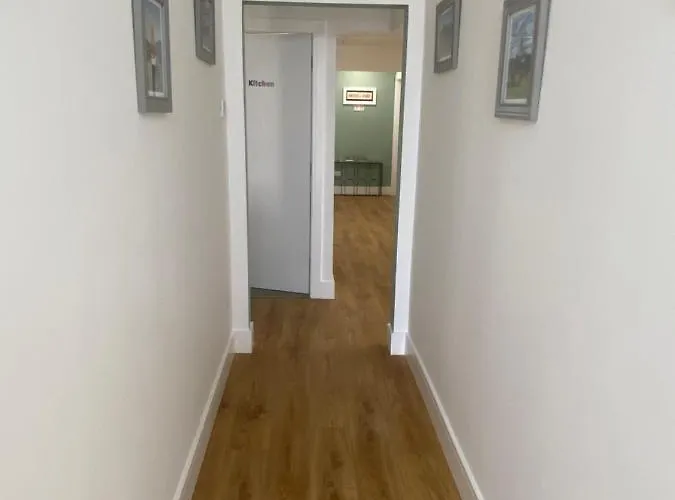 Racecourse View بيت ضيافة ليستول